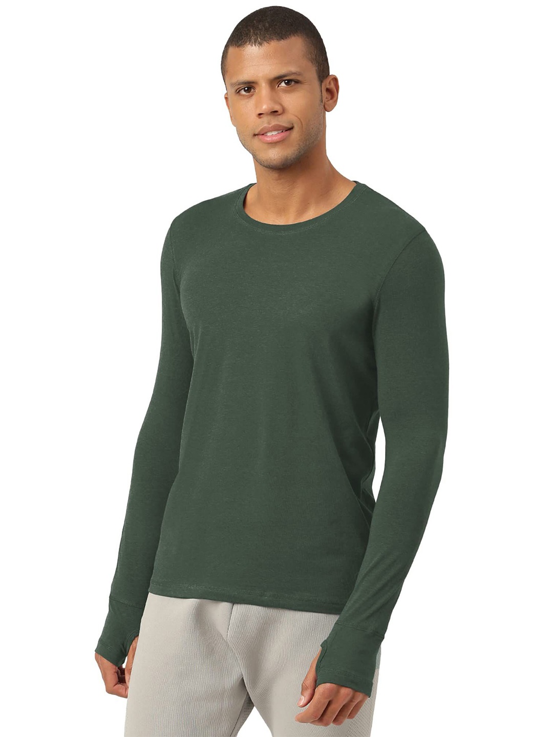 

FREECULTR Men Solid Round Neck T-shirt, Olive