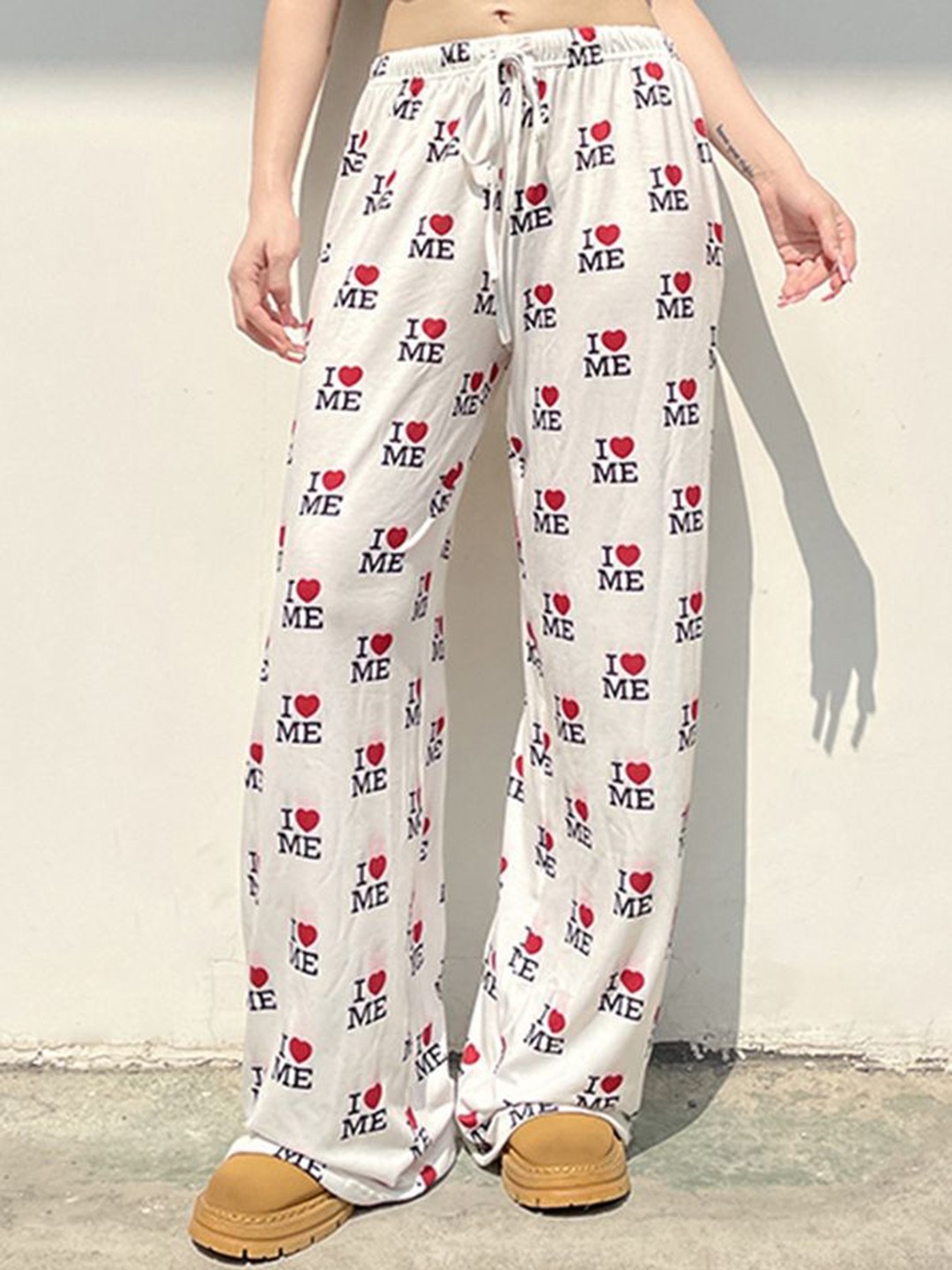 

LULU & SKY Women Floral Printed Loose Fit Trousers, White