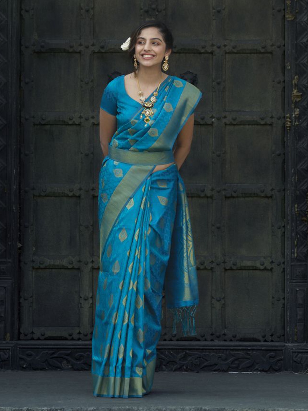 

ISHKIYA Woven Design Zari Pure Silk Banarasi Saree, Blue