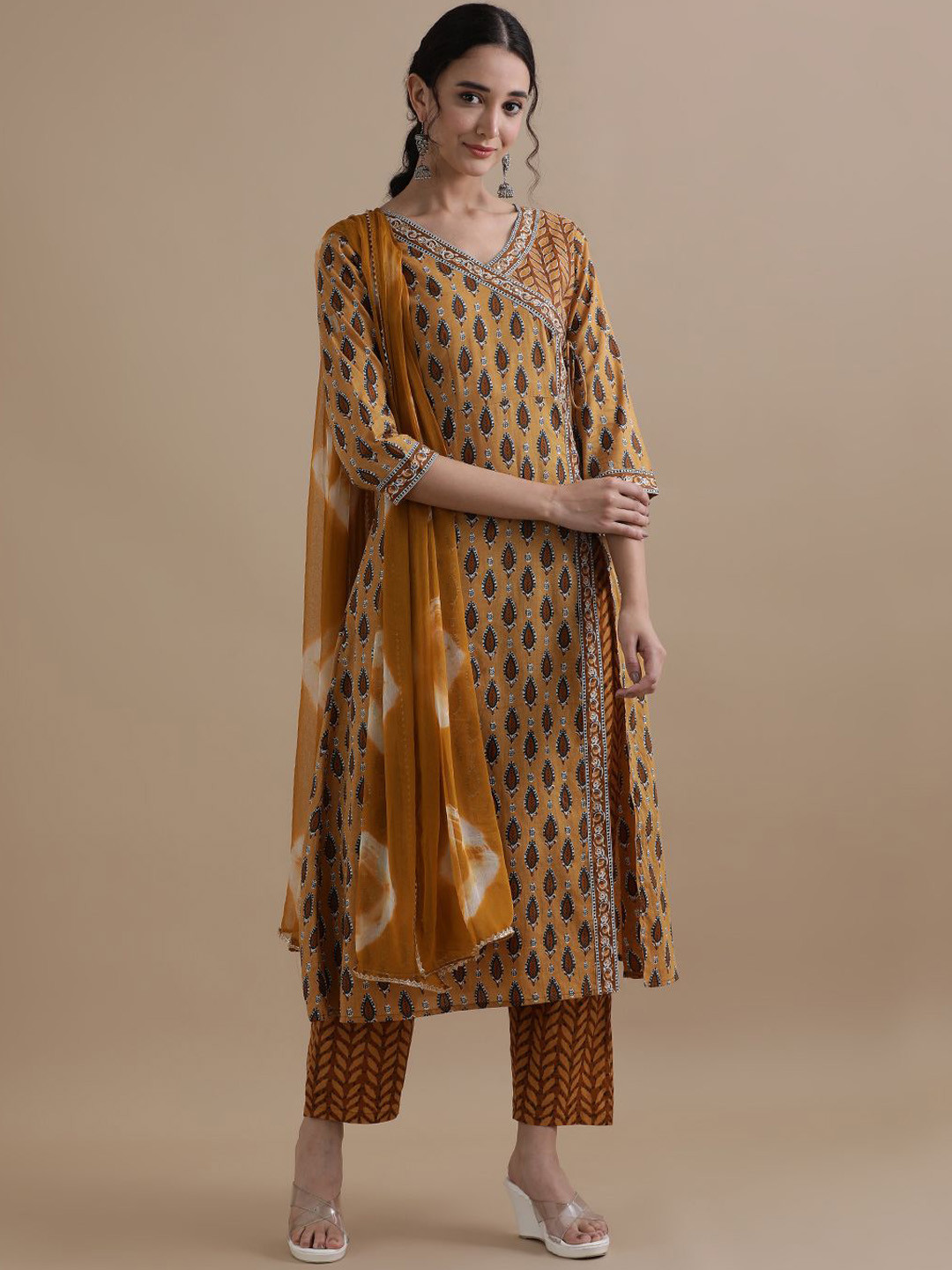

Jaipur Kurti Floral Printed A-Line Mirror Work Pure Cotton Kurta with Trousers & Dupatta, Mustard