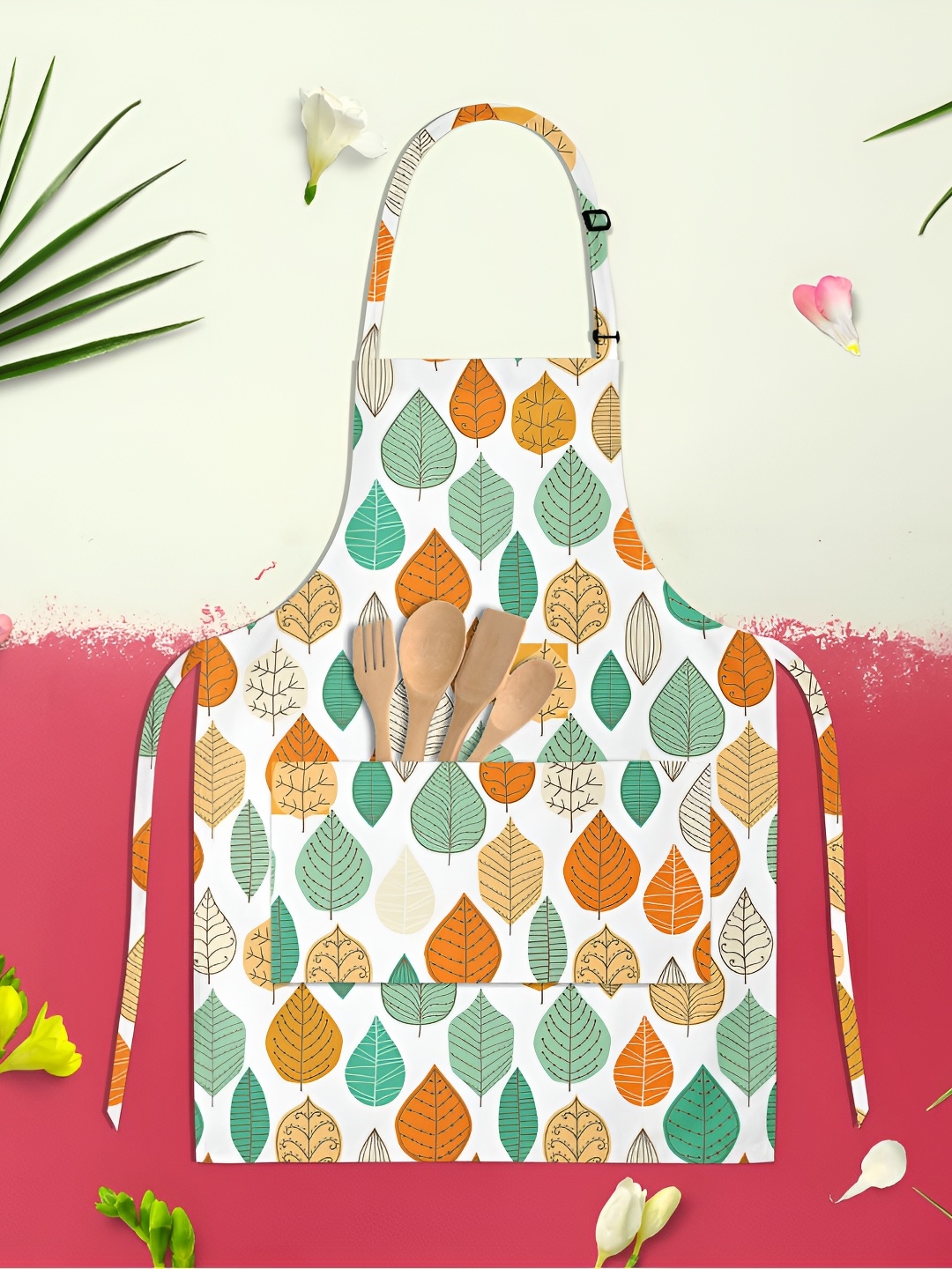 

ArtzFolio White & Green Printed Cotton Apron