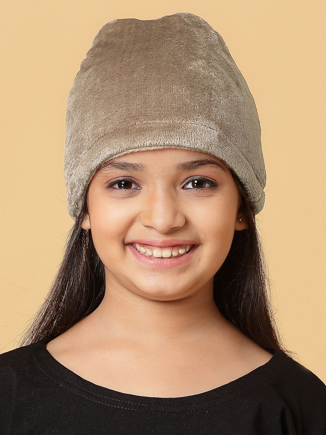 

KLOTTHE Girls Woollen Beanie Caps, Beige