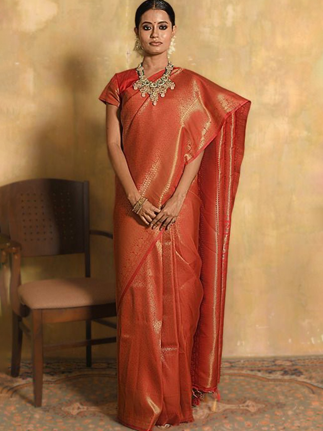 

ISHKIYA Ethnic Motifs Zari Pure Silk Banarasi Saree, Red