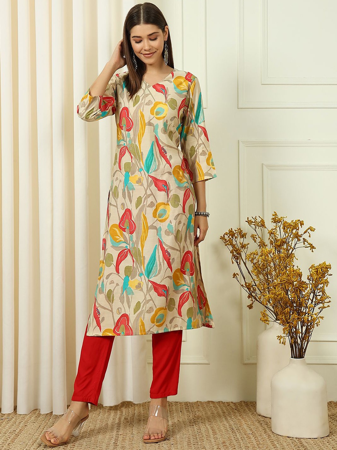 

Anouk Rustic Floral Printed Straight Kurta, Red