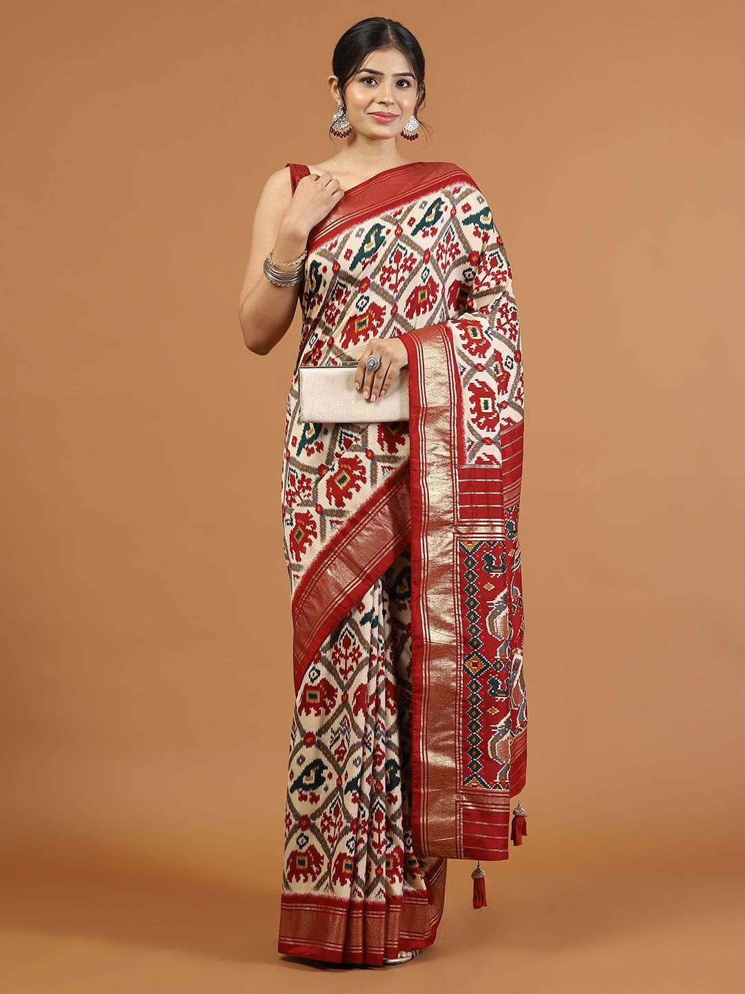 

Meena Bazaar Ethnic Motifs Printed Zari Saree, Beige