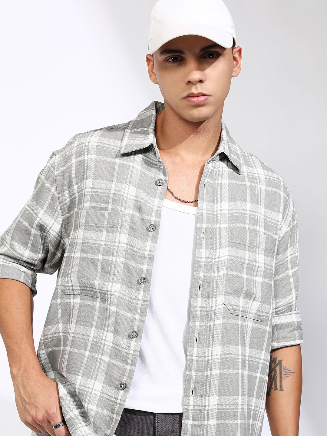 

Highlander Men Dobby Textured Checked Utility Pocket Oversized Overshirt, Grey