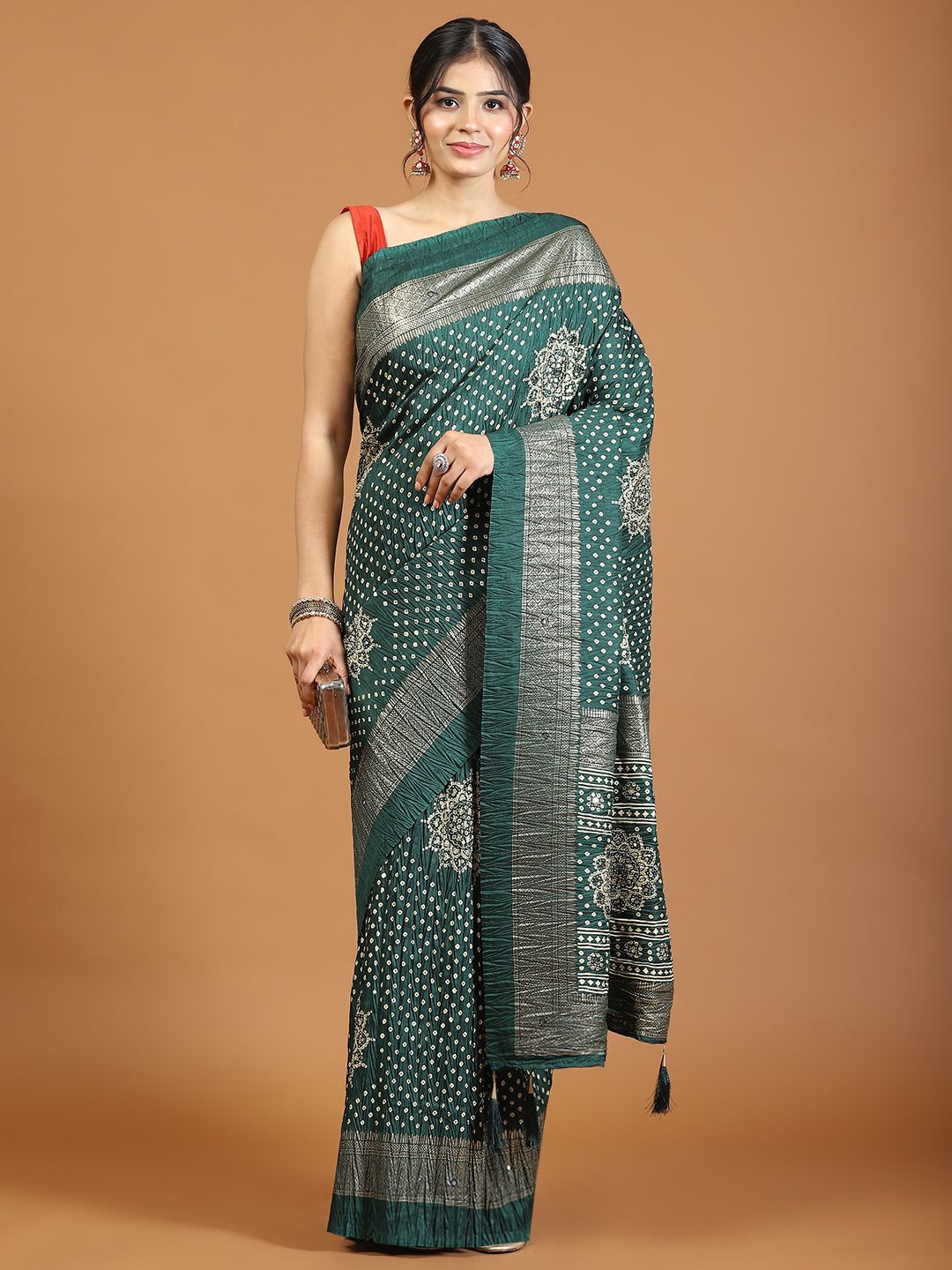 

Meena Bazaar Women Bandhani Printed Art Silk Saree, Green