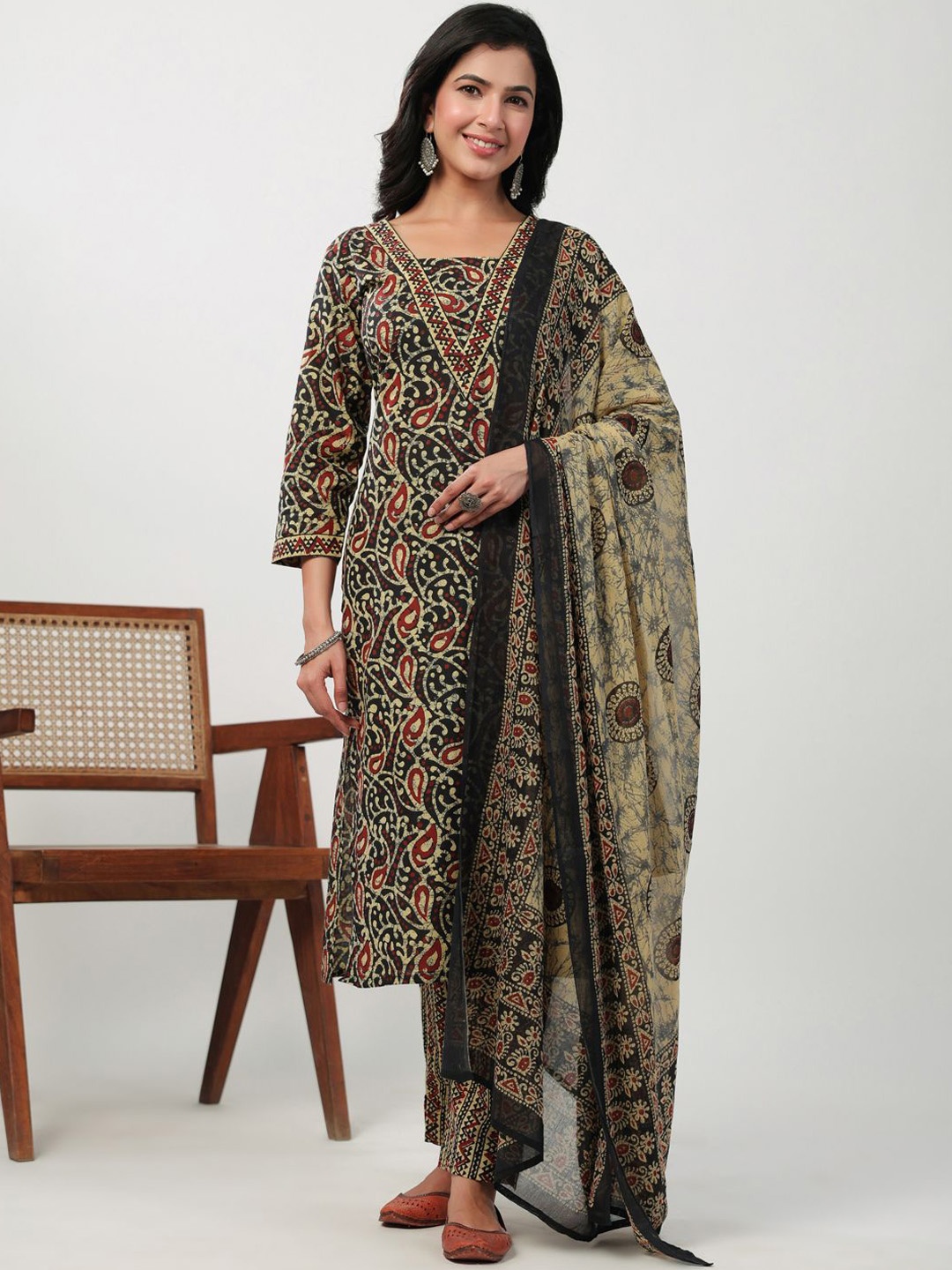 

KALINI Square Neck Paisley Printed Pure Cotton Straight Kurta with Trouser & Dupatta, Black