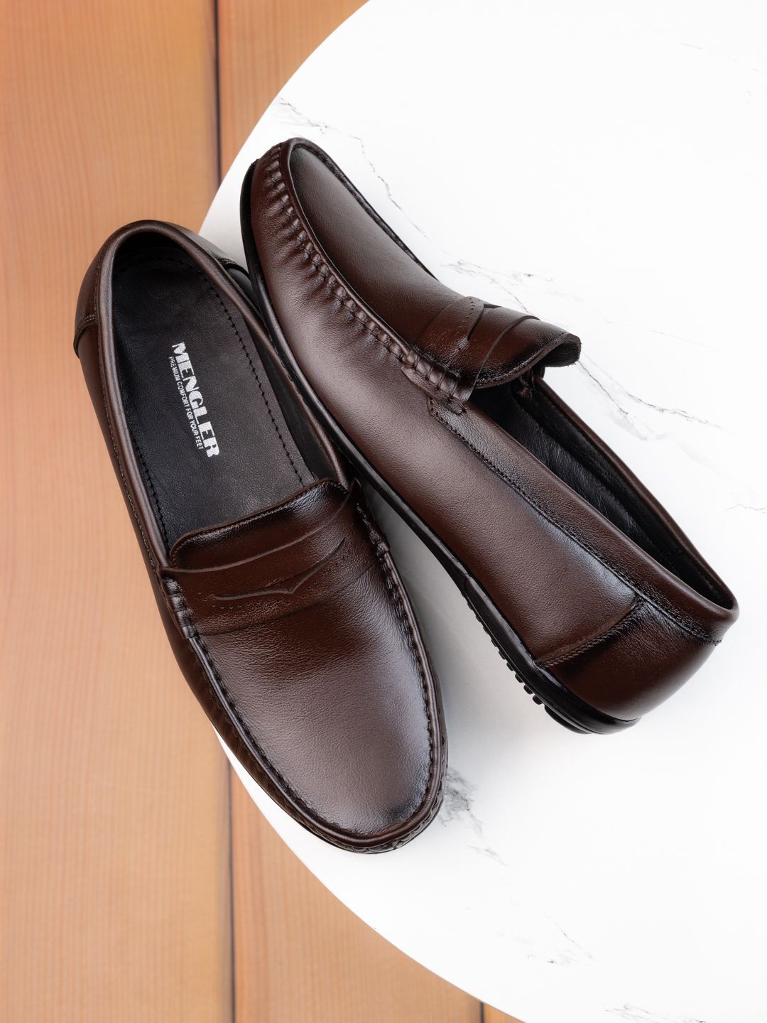 

MENGLER Men Leather Round Toe Slip on Loafers, Coffee brown