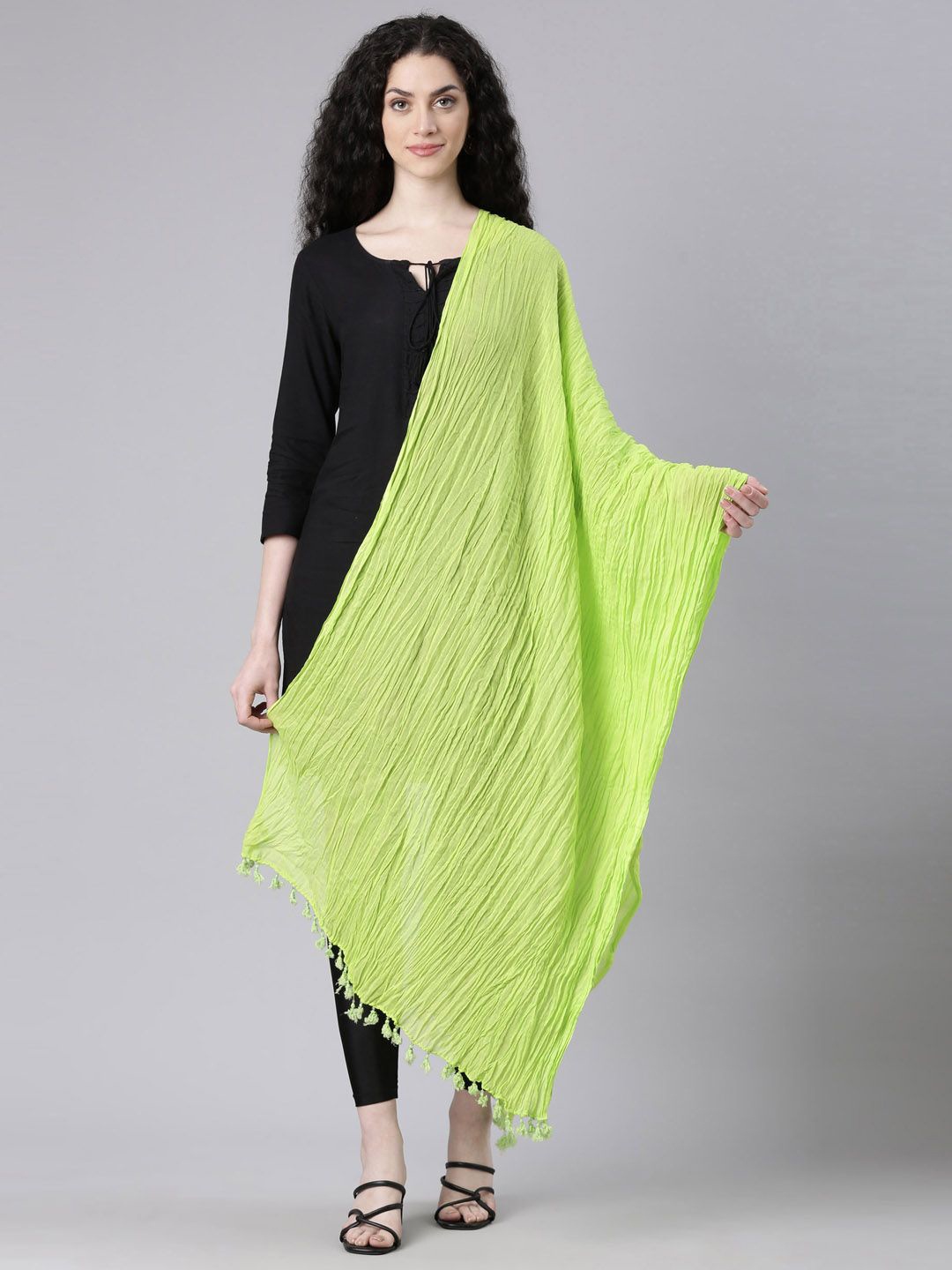 

Souchii Tasselled Border Cotton Dupatta, Lime green