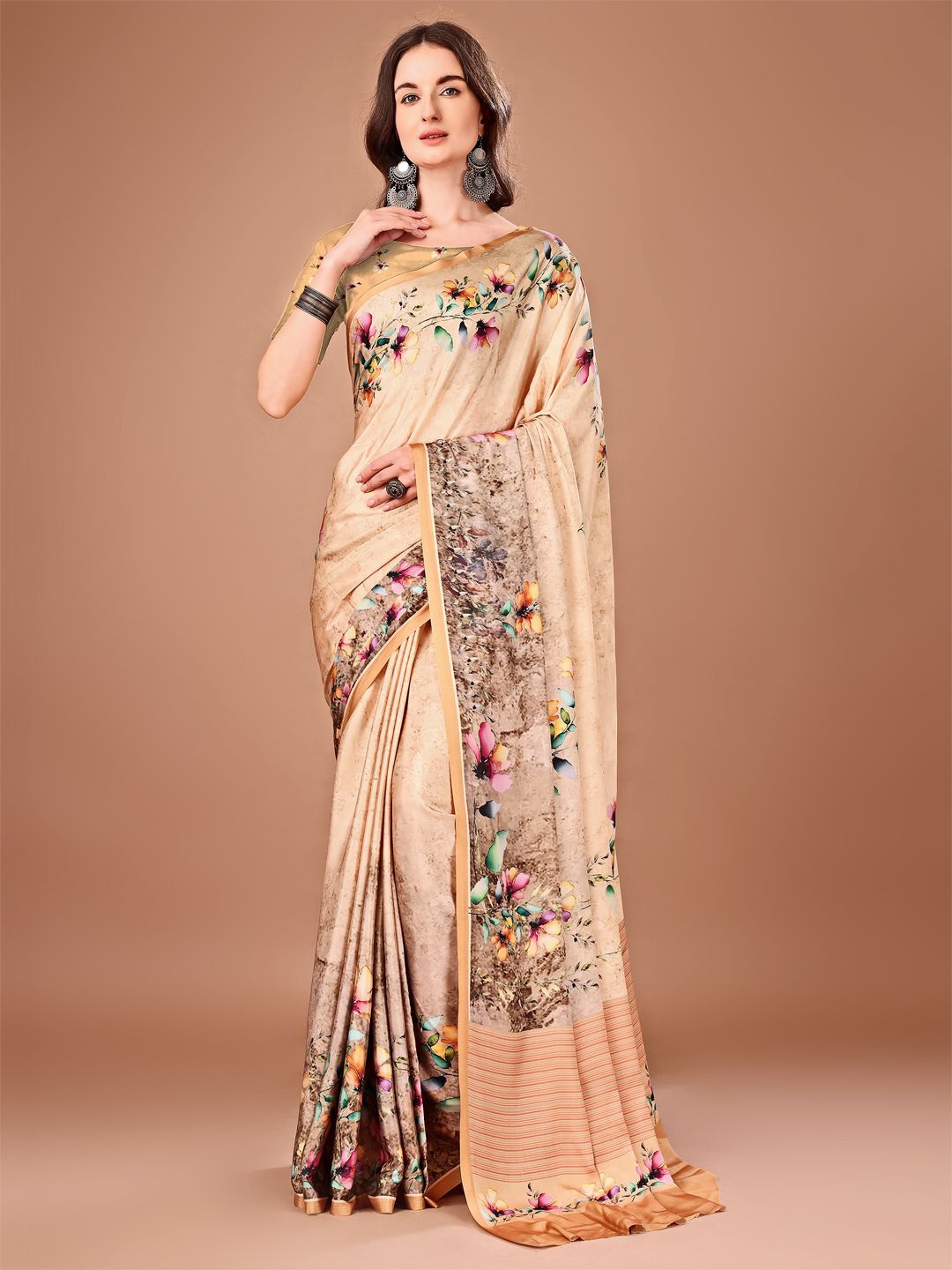 

Avyay Creation Floral Printed Georgette Saree, Beige