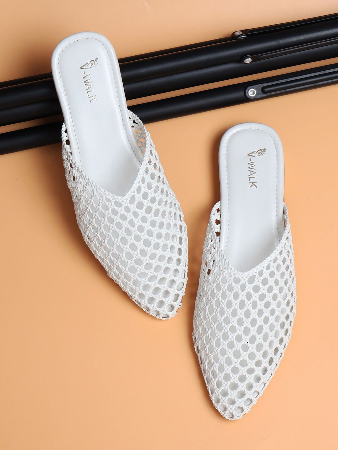 

V-WALK Women Embellished Mules with Bows Flats, White