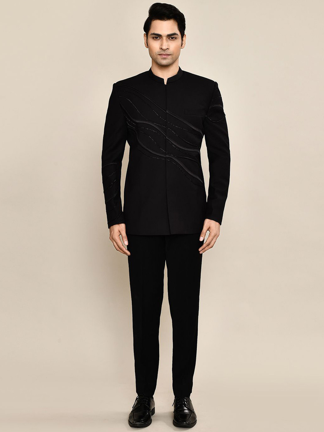 

Aryavir Malhotra Men Synodic Wave Cotton Embroidered Two Piece Suit, Black