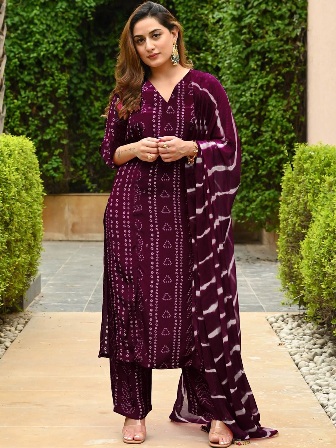 

KALINI Bandhani Printed Straight Kurta with Palazzos & Dupatta, Maroon