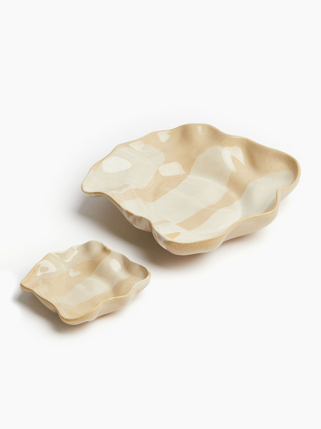 

H&M Beige Large Terracotta Tray
