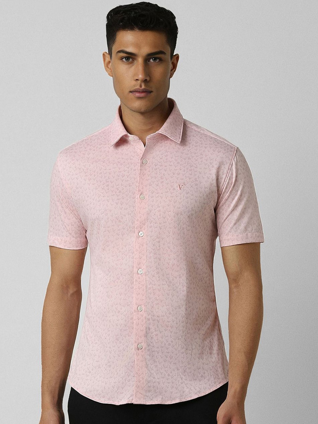 

Van Heusen Sport Men Slim Fit Opaque Printed Casual Shirt, Pink