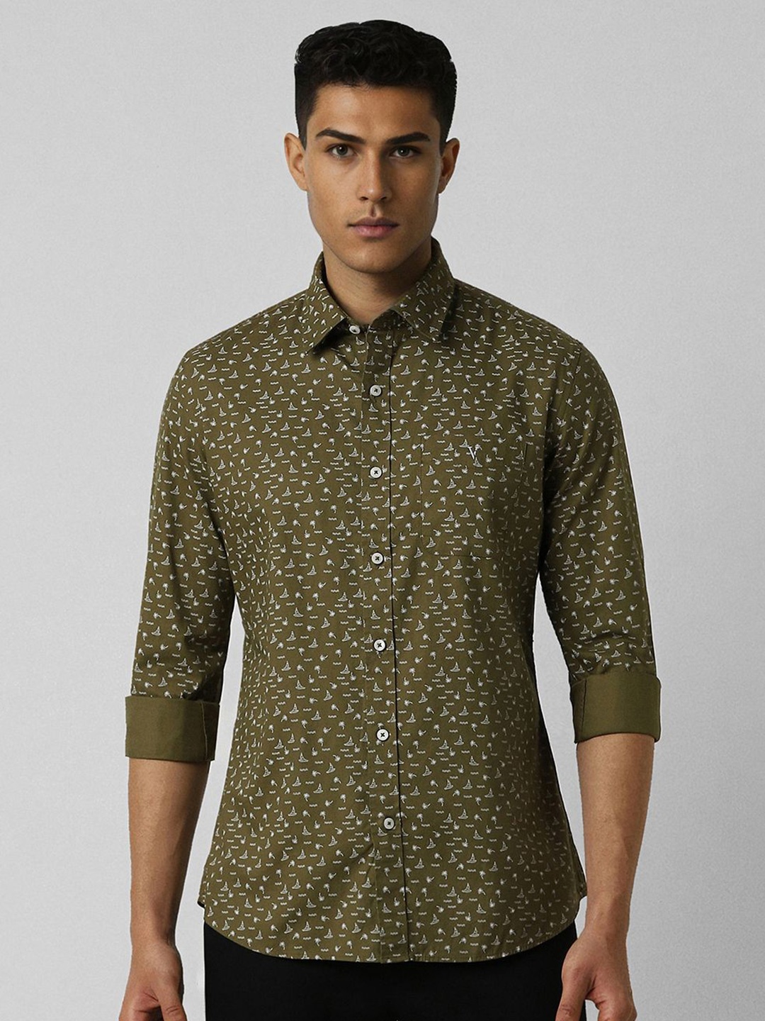 

Van Heusen Sport Men Slim Fit Opaque Printed Casual Shirt, Olive