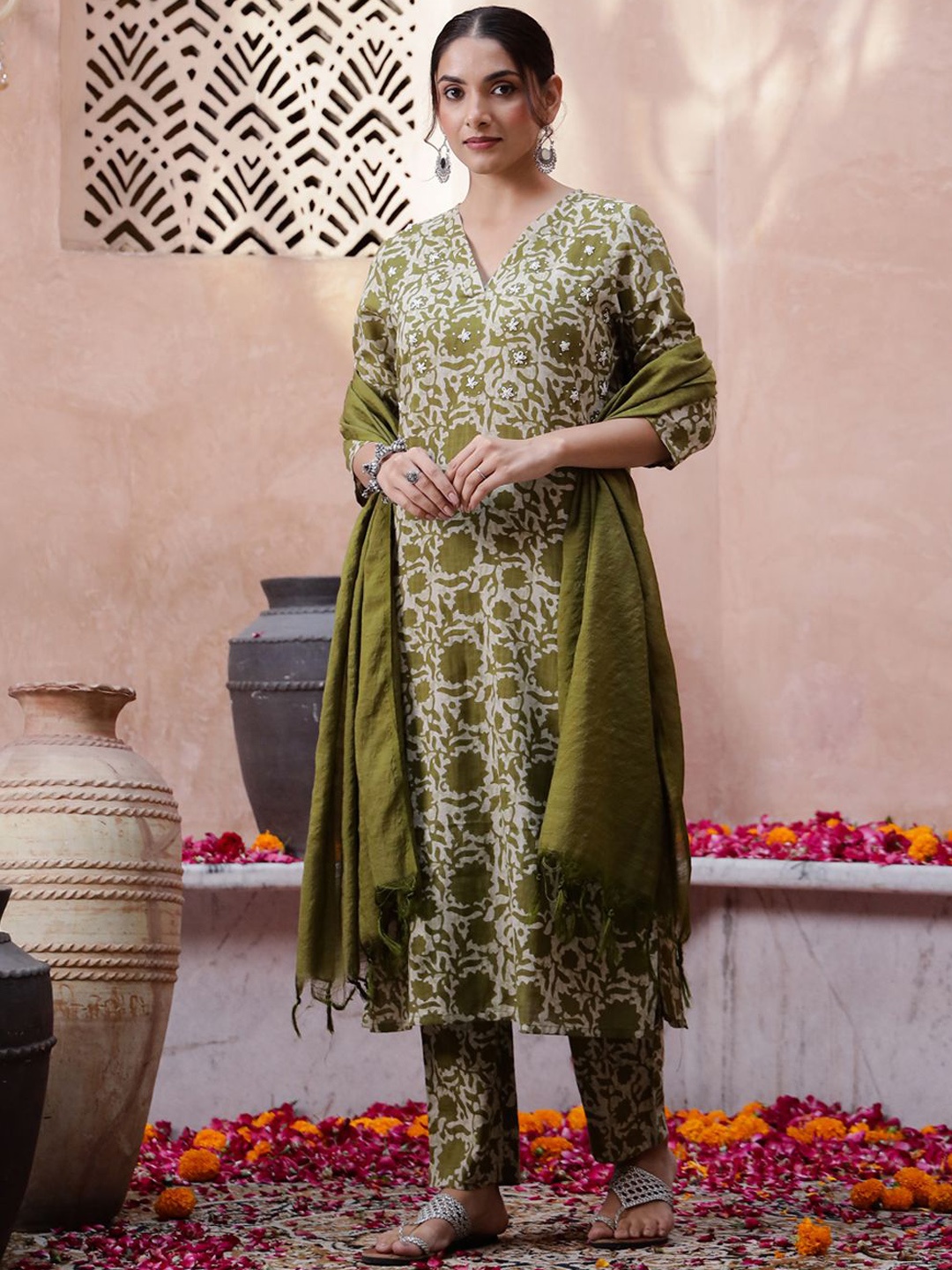 

RangDeep V-Neck Floral Printed Thread Work Pure Cotton Kurta with Trousers & Dupatta, Olive