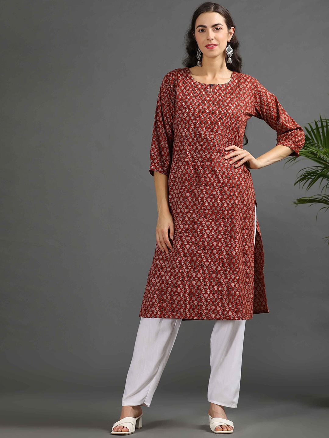 

GOLDSTROMS Floral Printed Cotton Maternity Straight Kurta, Red