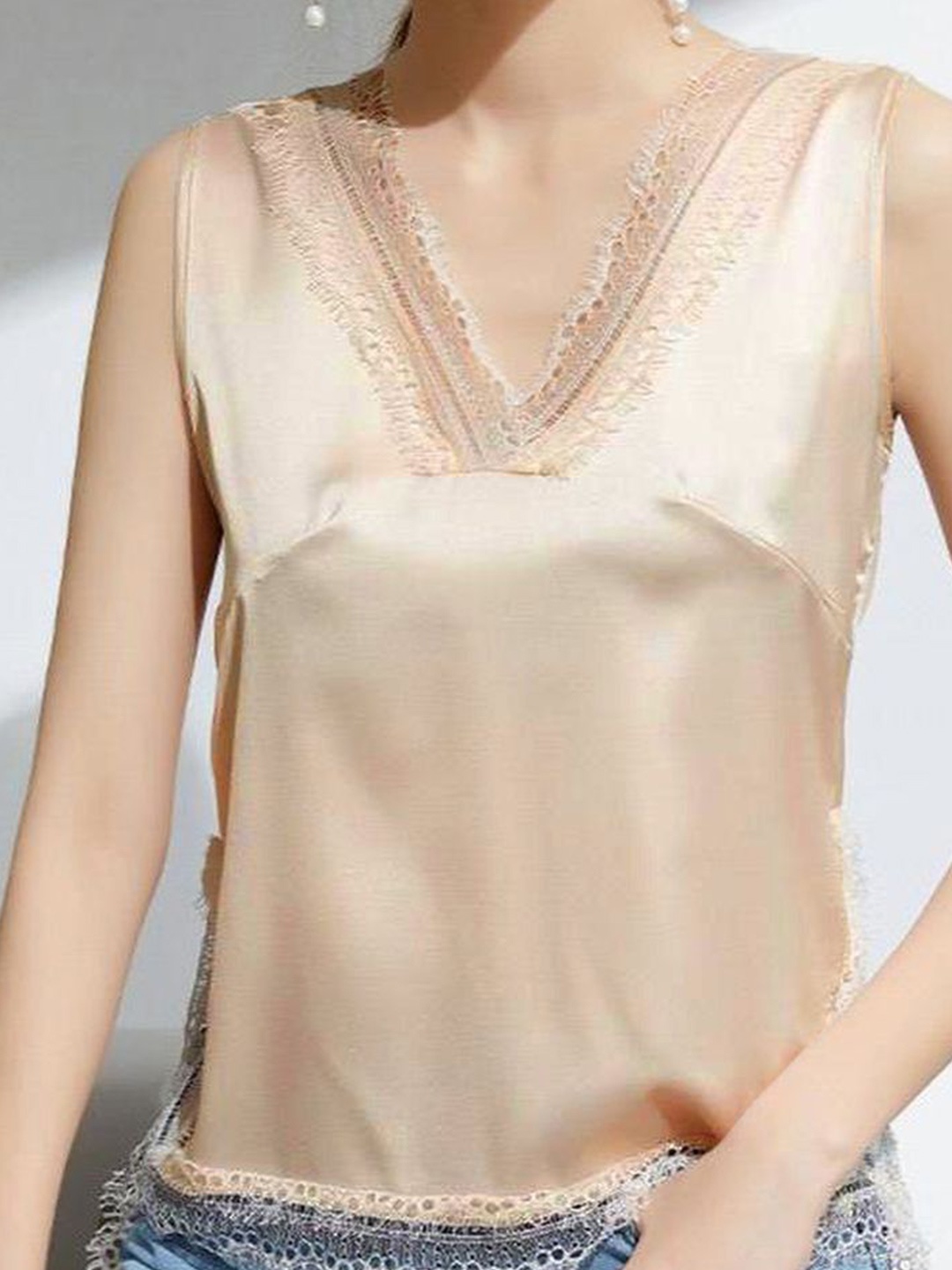 

LULU & SKY V-neck Lace Applique Top, Champagne