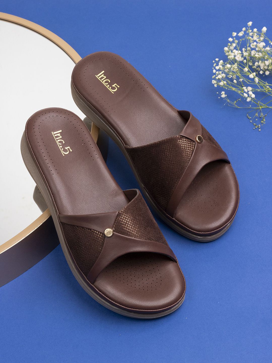 

Inc 5 Women Comfort Heel Sandals, Brown