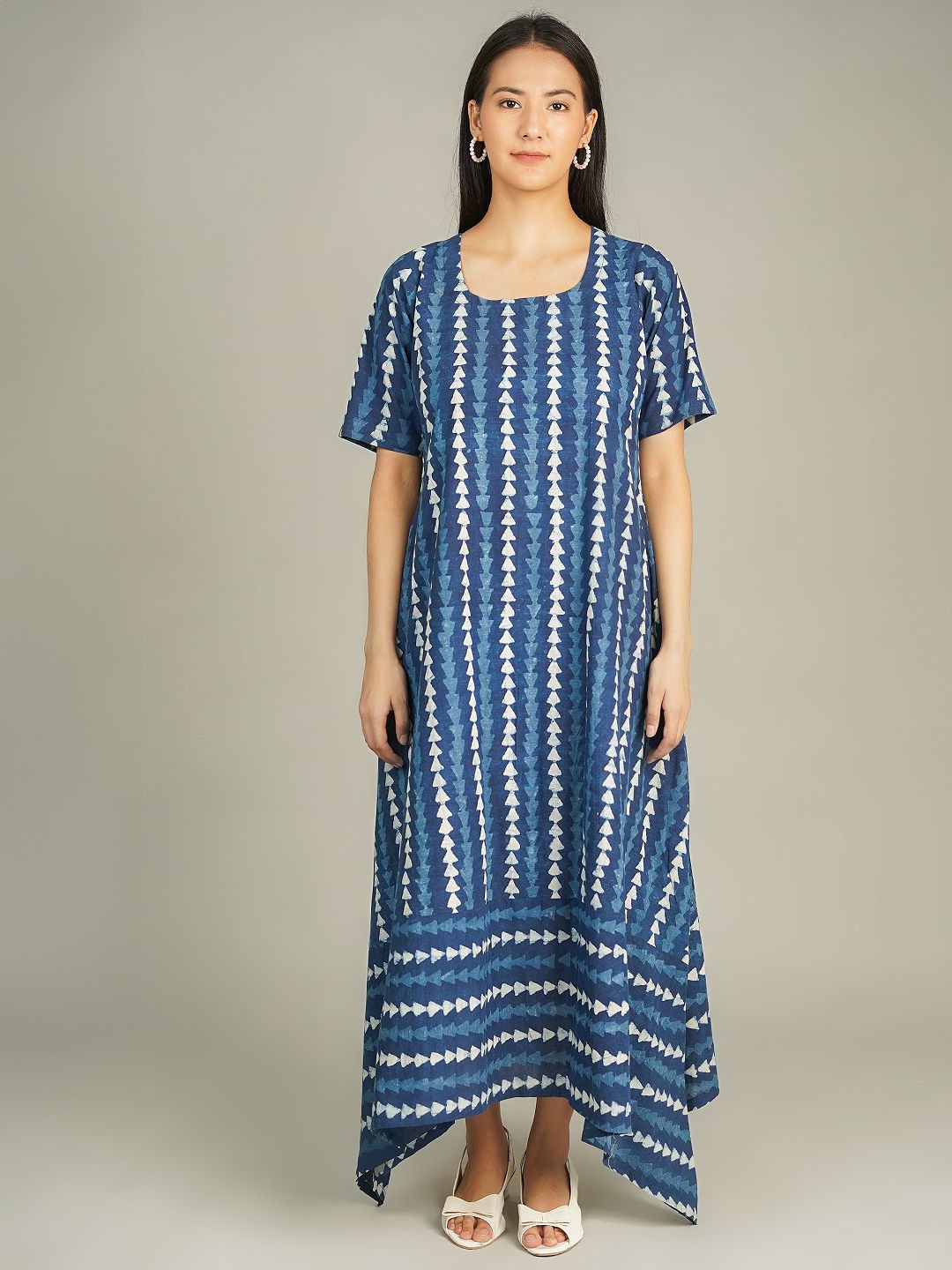 

INDOPHILIA Women Geometric Printed Cotton A-Line Maxi Dress, Blue