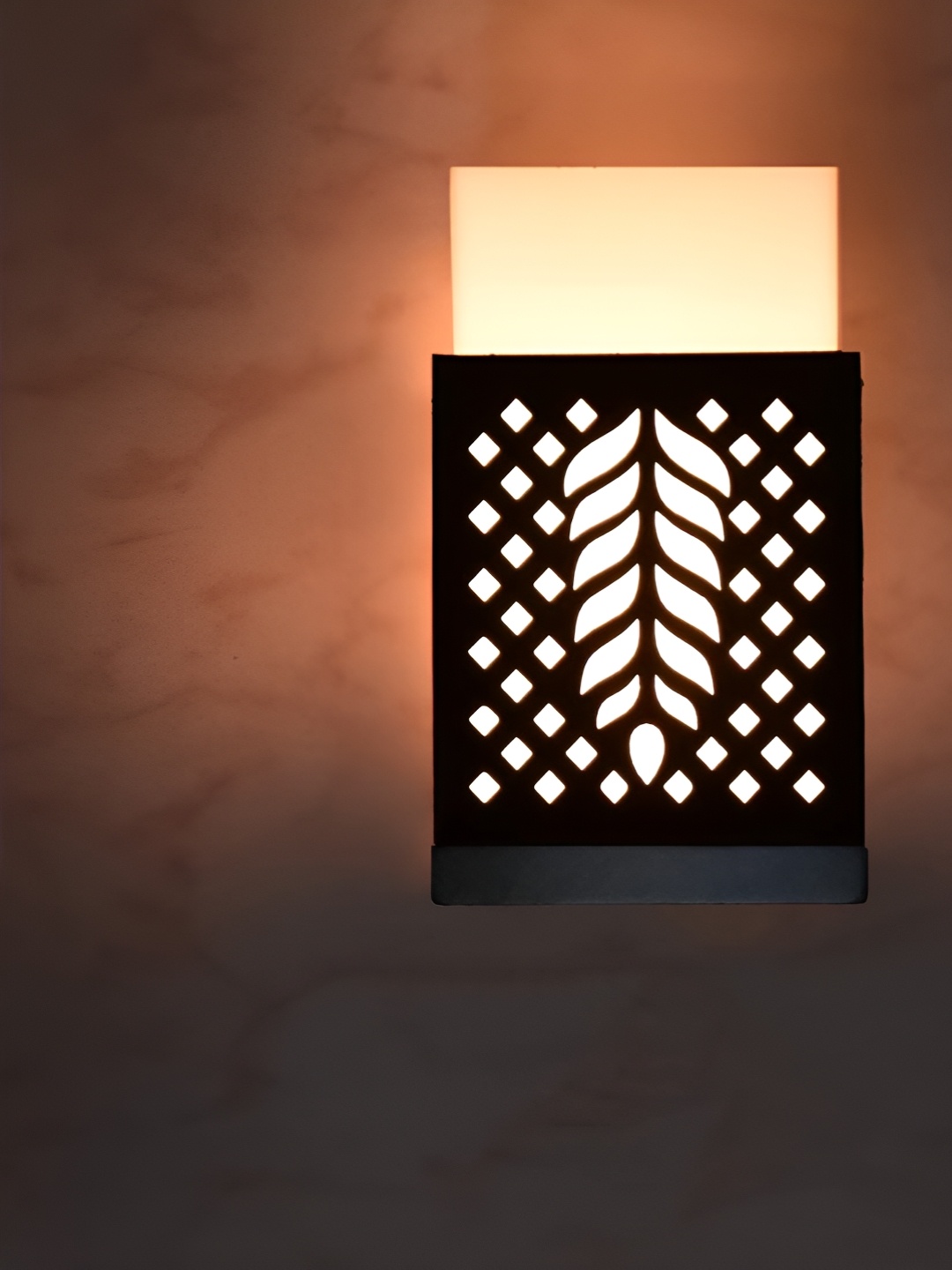 

Gojeeva Black Wood Square Shaped Textured Contemporary Wall Lamp