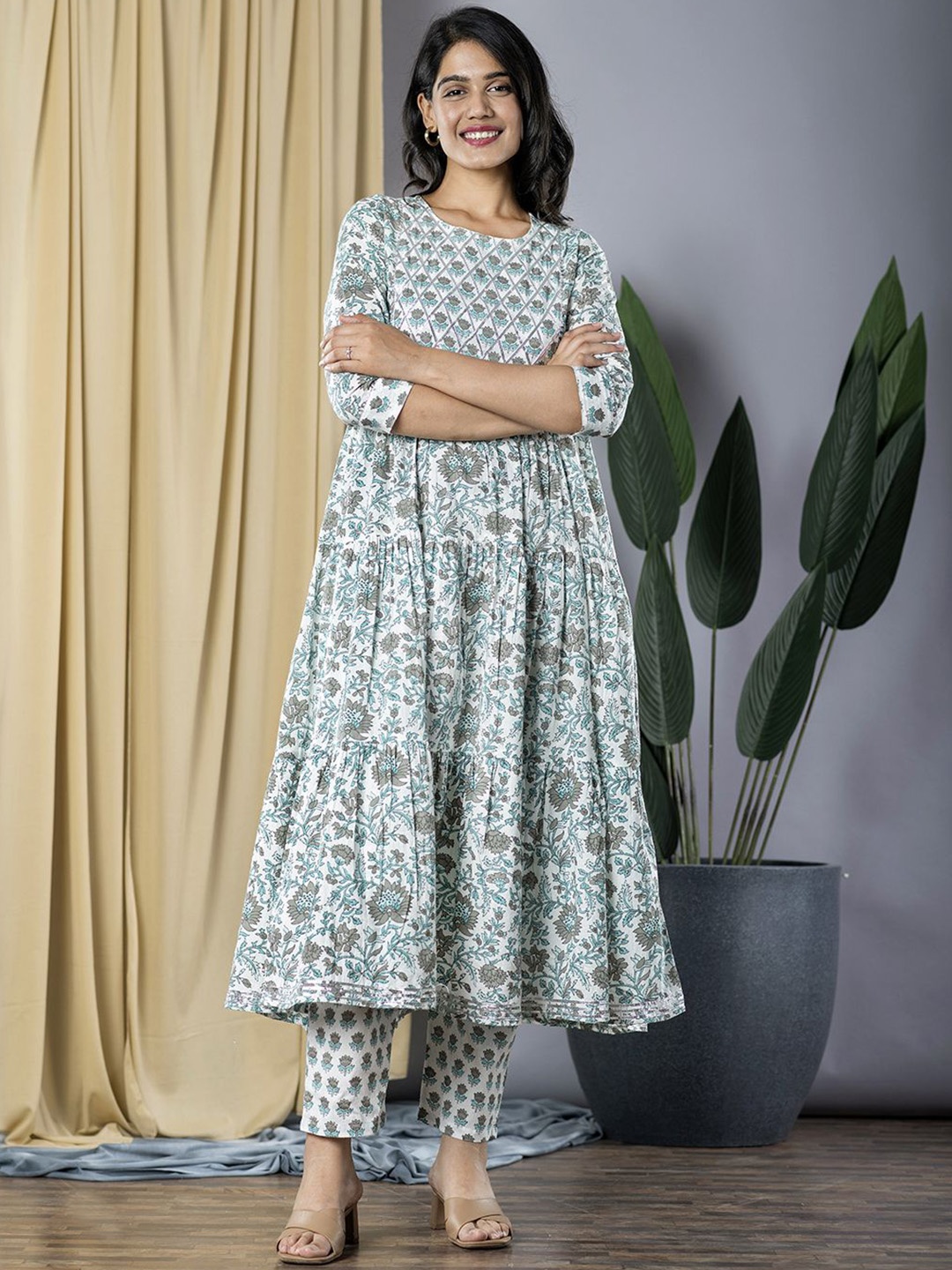 

KALINI Round Neck Floral Printed Tiered Pure Cotton Anarkali Kurta with Trouser, Grey