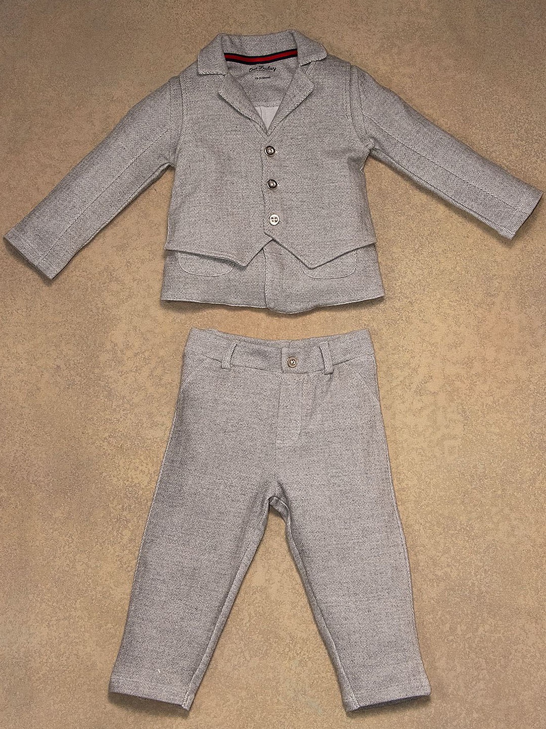 

One Friday Infants Boys 3Piece Suit Single-Breasted Blazer and Waistcoat and Trousers, Grey