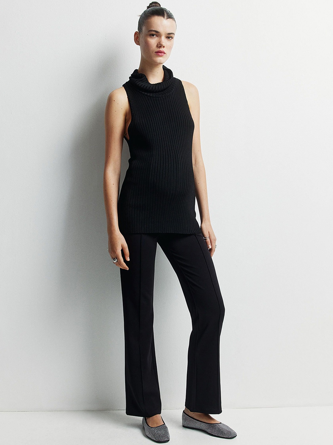 

H&M Women MAMA Crease-Leg Trousers, Black