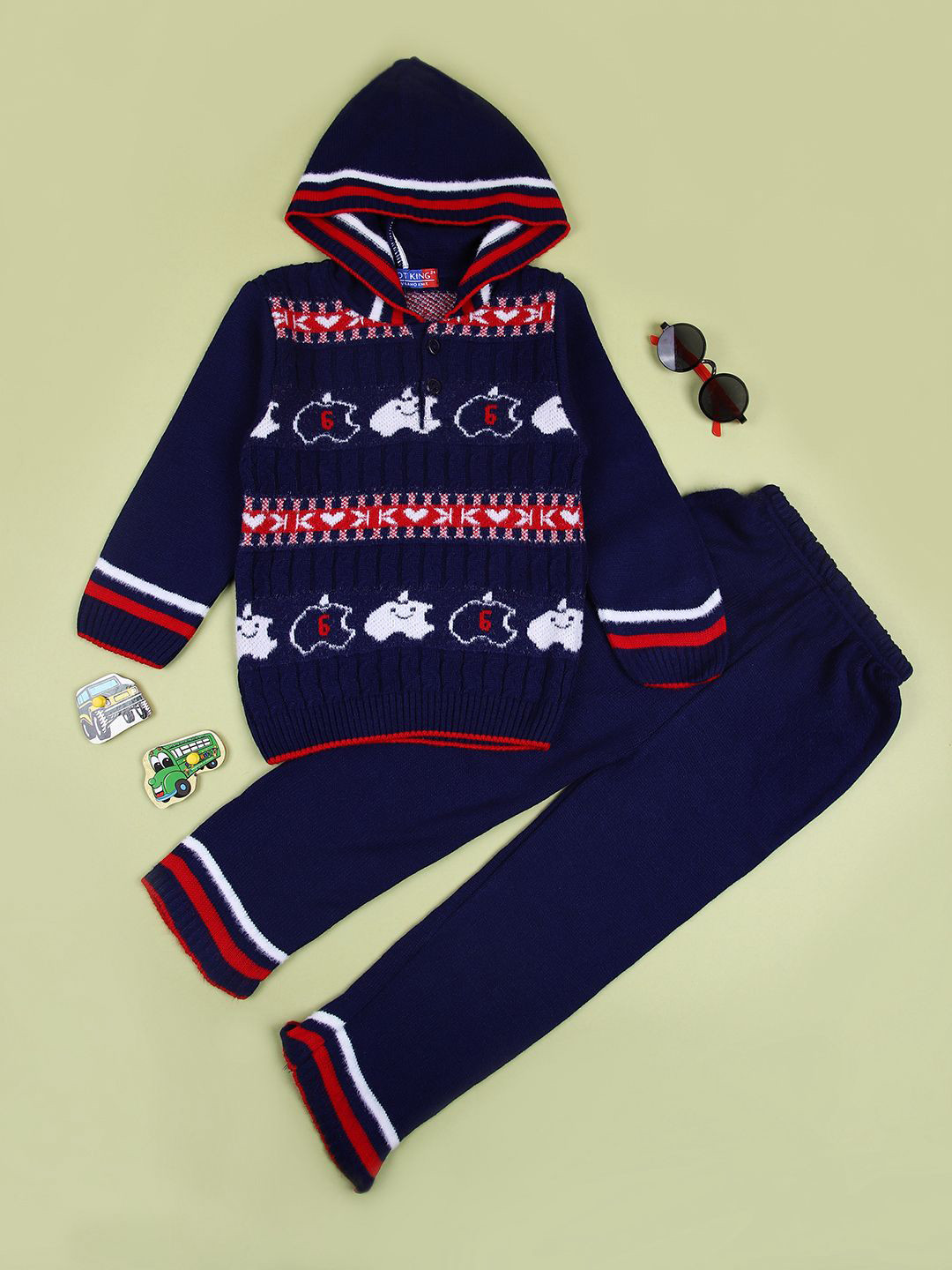 

V-Mart Boys Printed Pyjamas, Navy blue