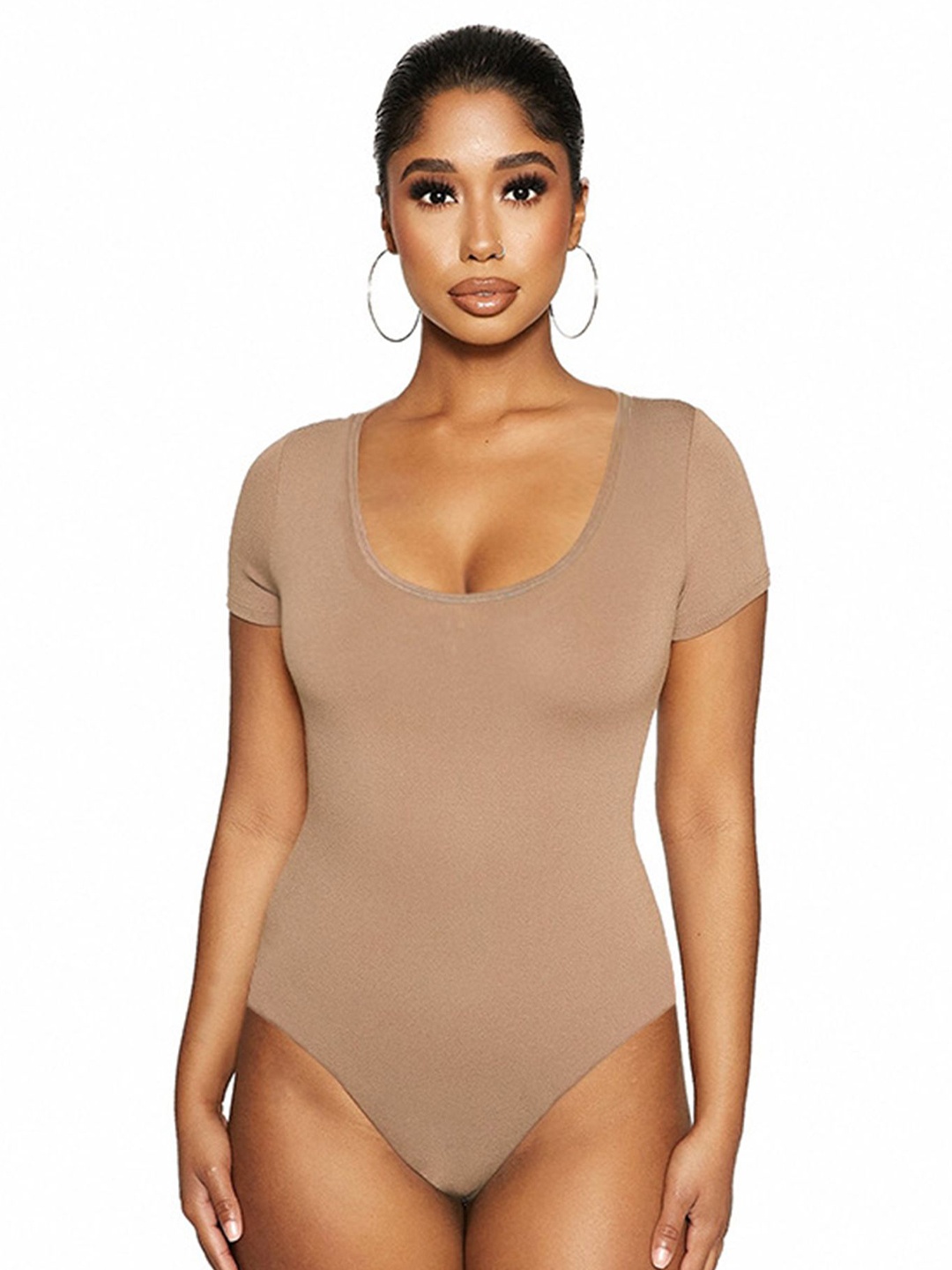 

LULU & SKY Women Scoop Neck Short Sleeves Bodysuit, Beige