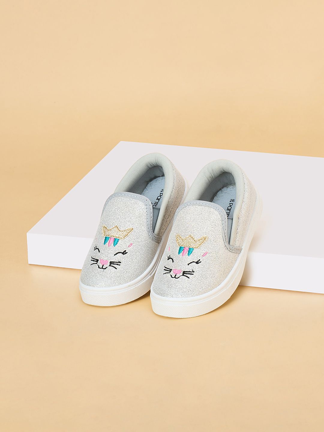 

Pantaloons Junior Girls Printed Slip-On Sneakers, Silver