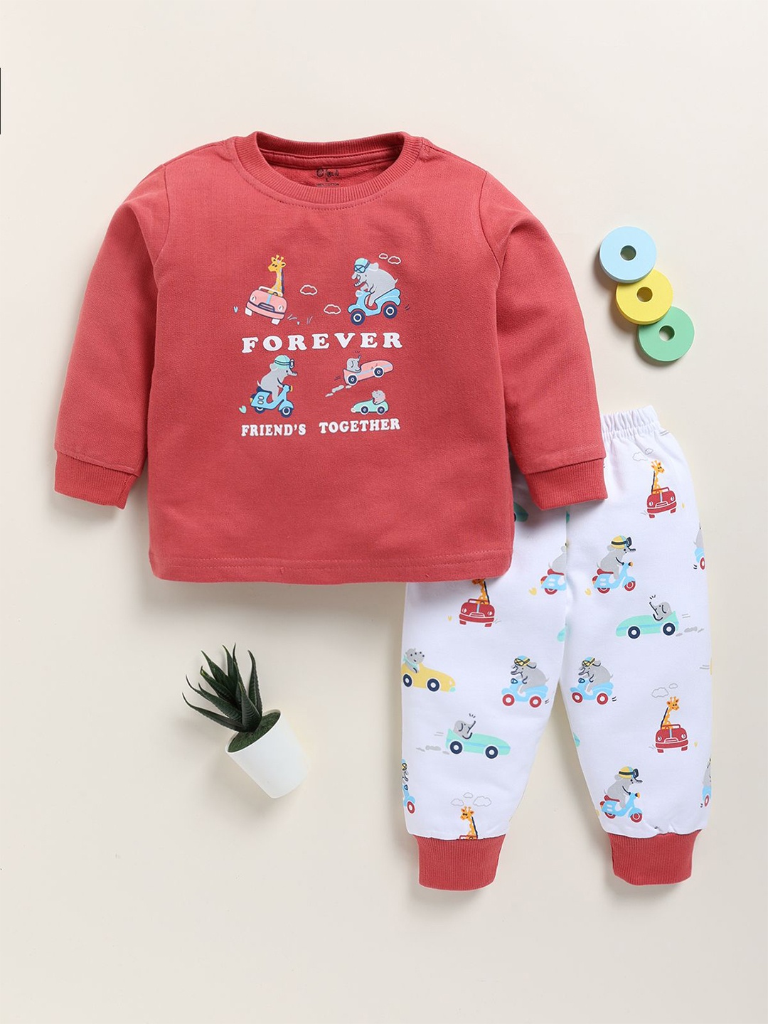 

Redden Kids Printed Round Neck Long Sleeves Pure Cotton T-Shirt With Jogger, Rust