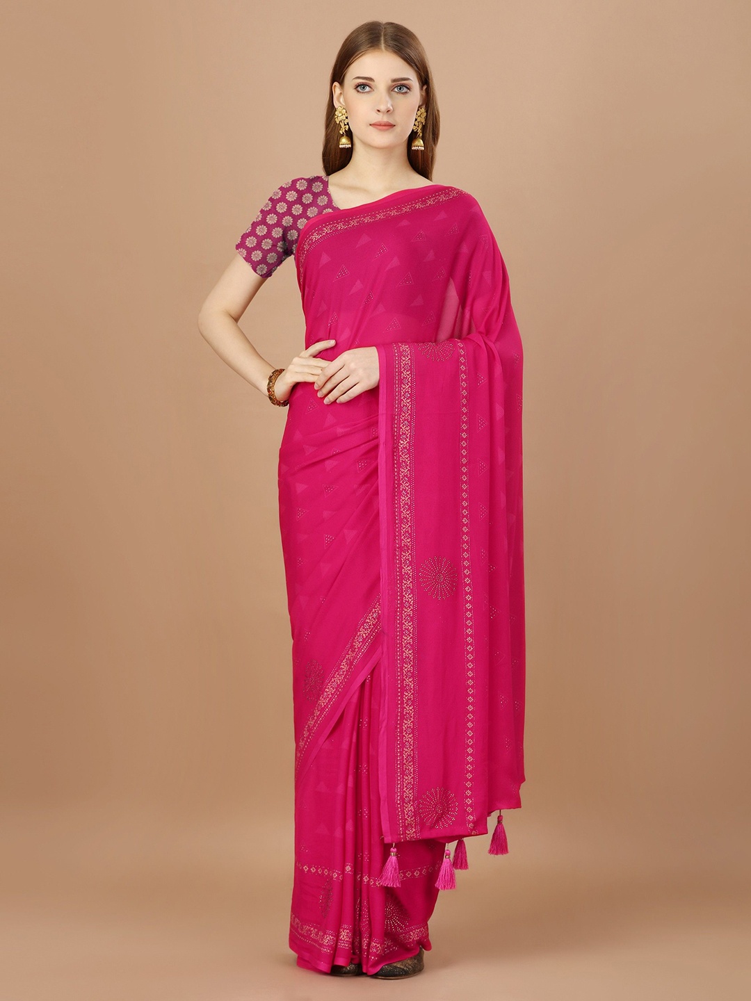 

DIVASTRI Ethnic Motifs Printed Beads and Stones Saree, Pink