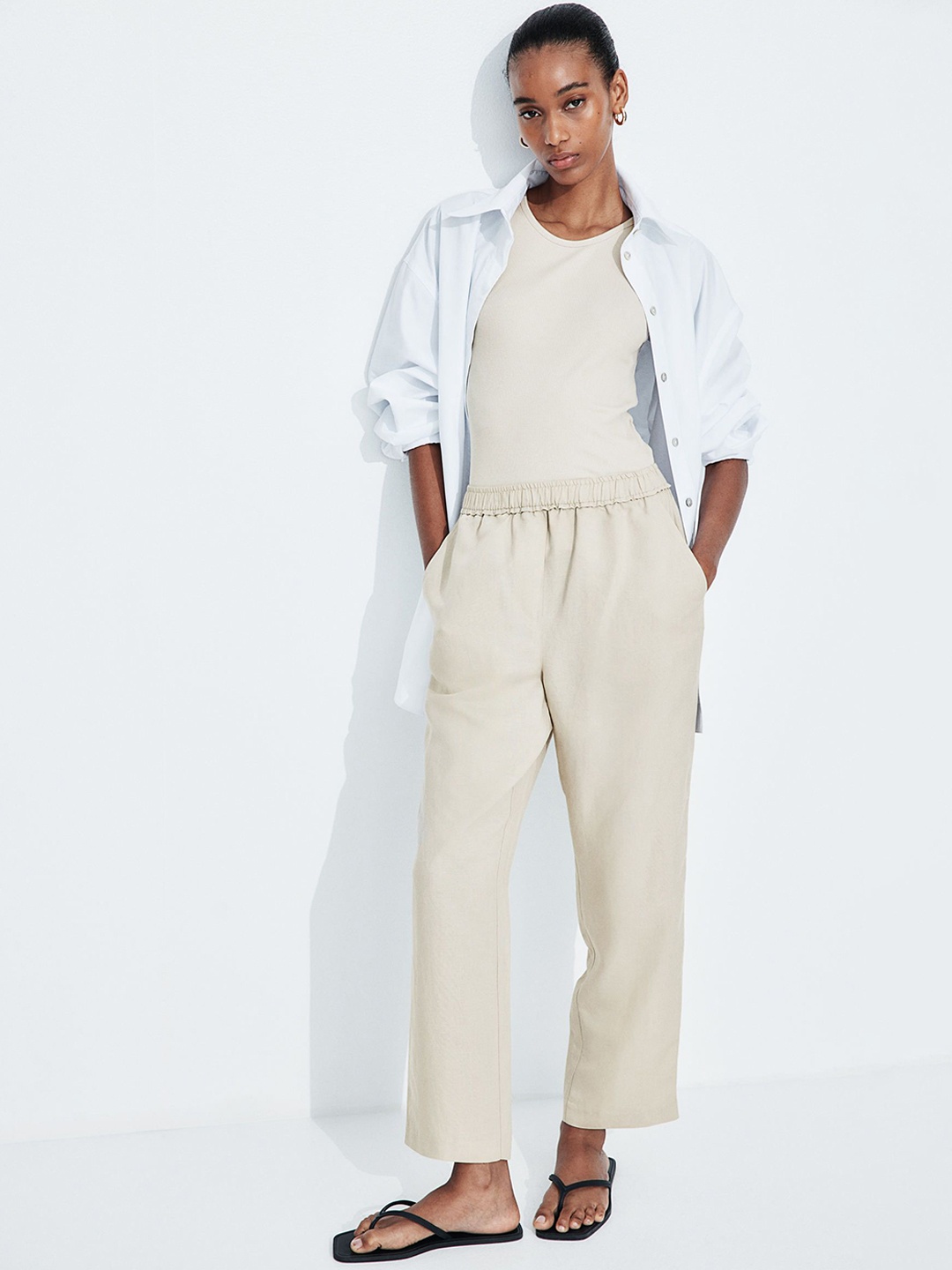 

H&M Women Ankle-Length Trousers, Beige