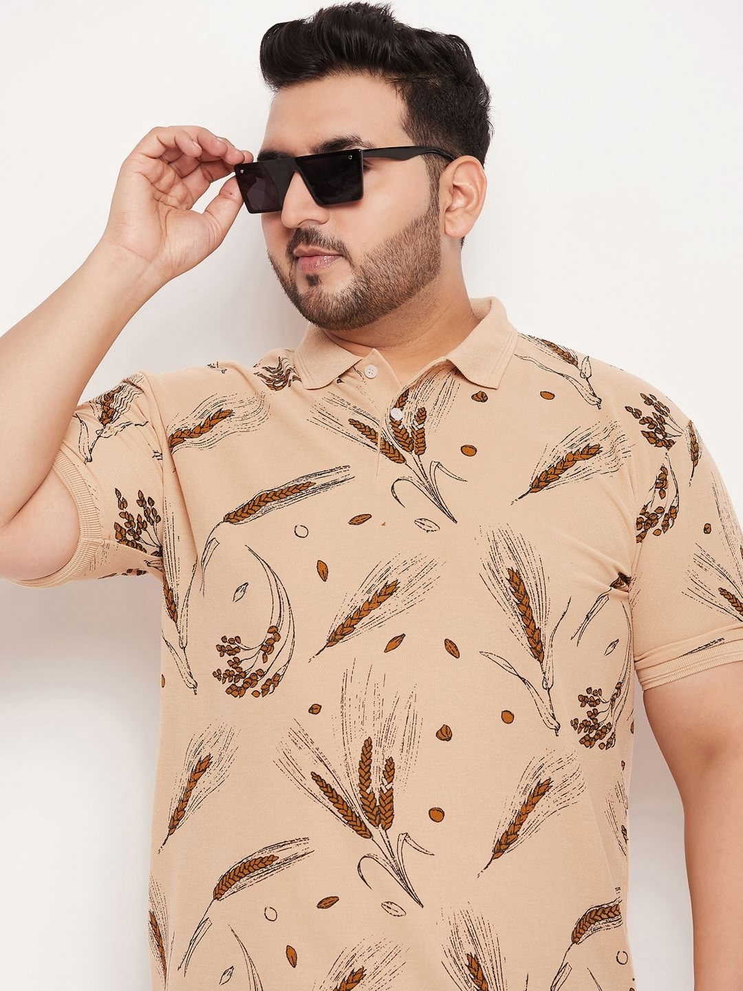 

GET GOLF Men Graphic Printed Polo Collar Cotton T-shirt, Beige