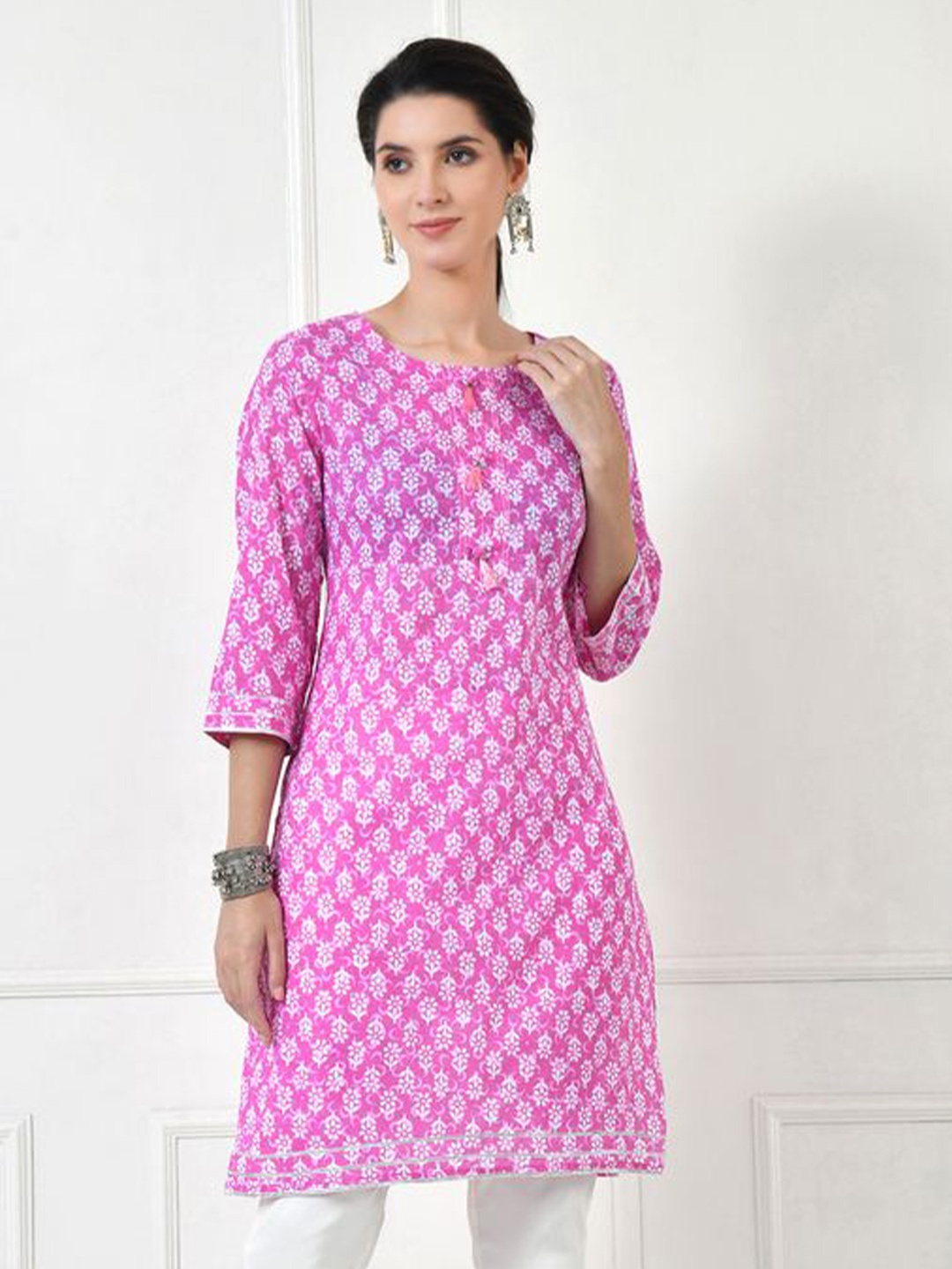

TOLIKE Women Printed Pure Cotton Kurta, Pink