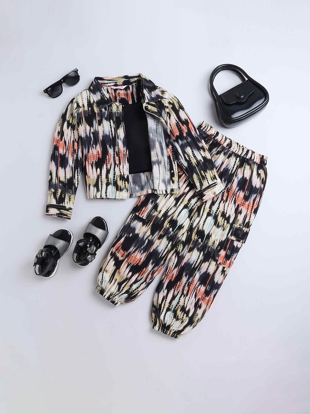 

taffykids Girls Printed Shirt Collar Long Sleeves Shirt With Jogger With Top, Black