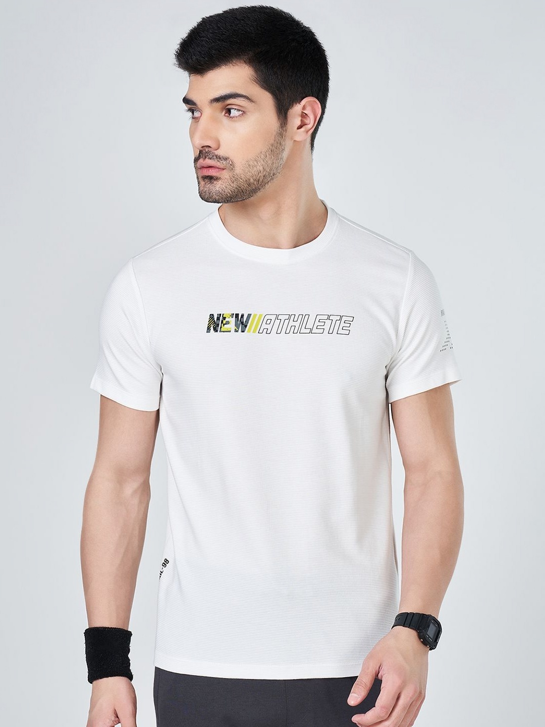 

Ajile by Pantaloons Men Slim Fit Solid Typography T-shirt, White