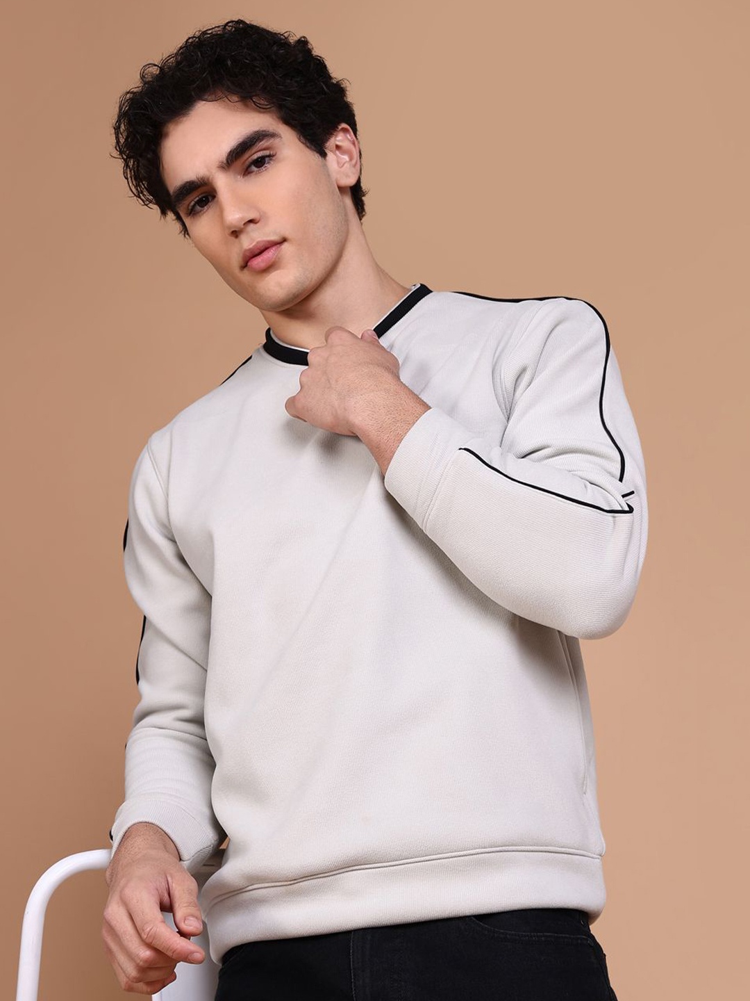 

SHOWOFF Men Cotton Round Neck Long Sleeves Sweatshirt, Grey