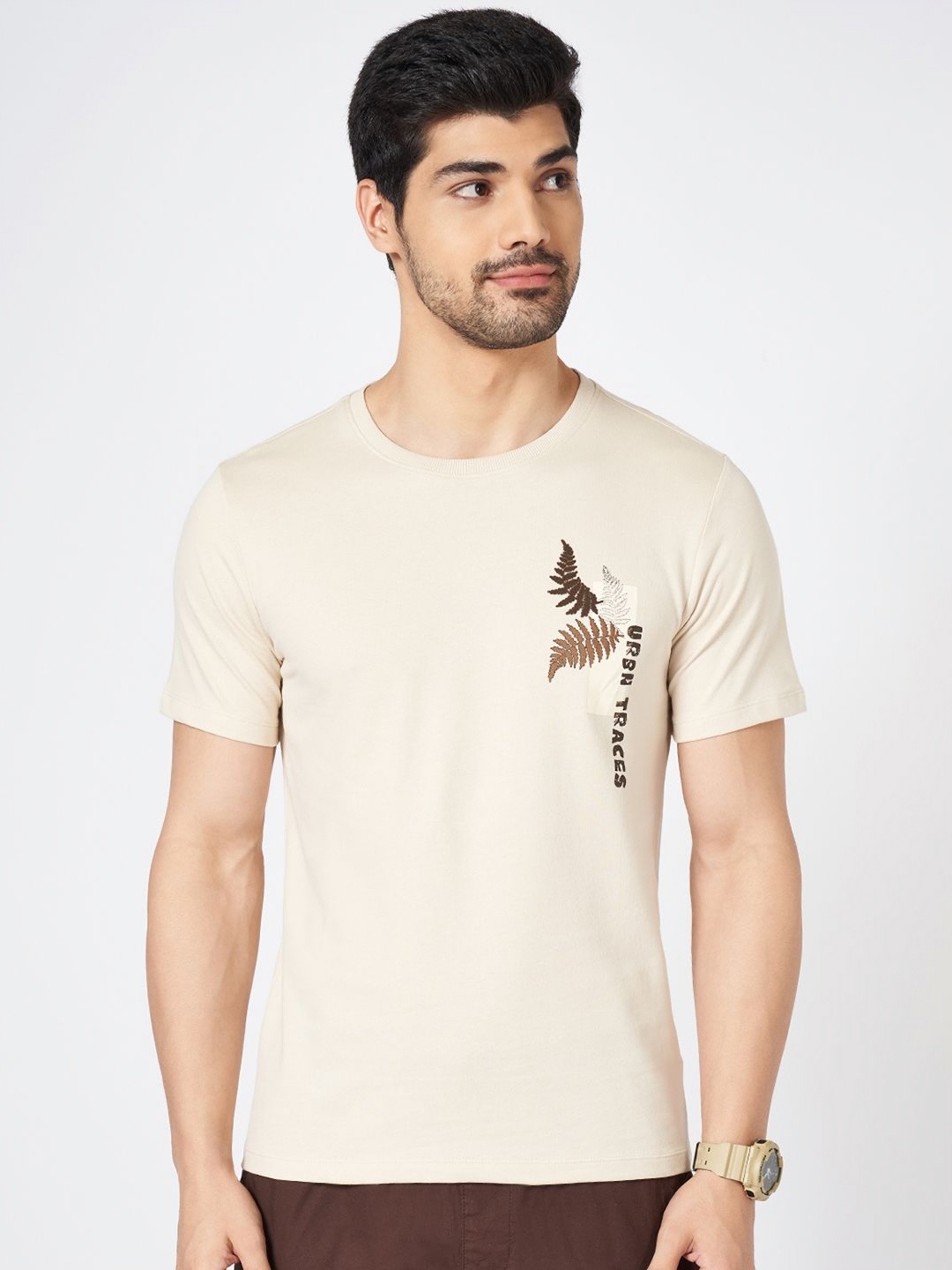 

Urban Ranger by pantaloons Men Mandarin Collar Applique Slim Fit T-shirt, Off white