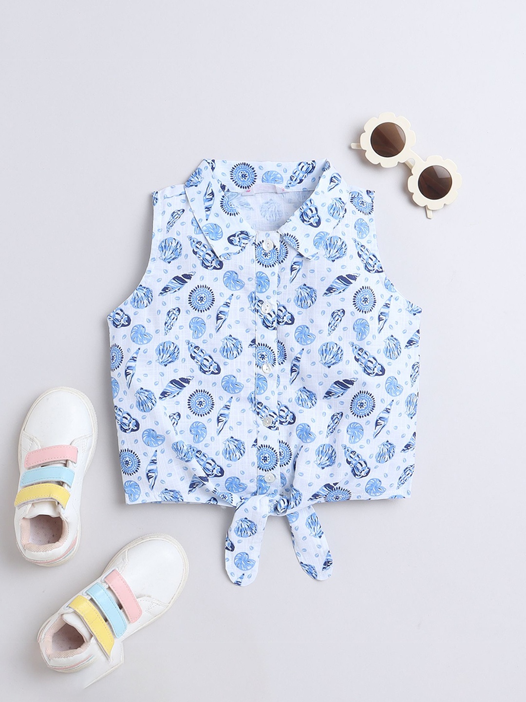

taffykids Girls Geometric Print front tie-up button up crop Shirt Style Top, White