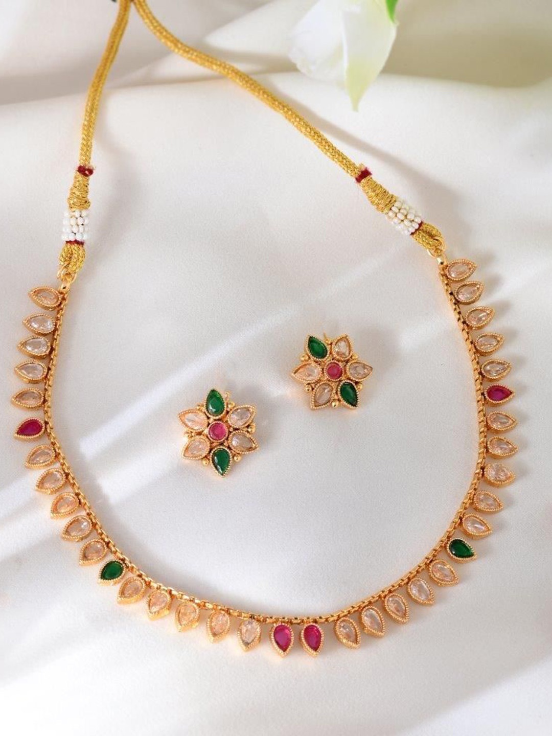 

VOJ Gold-Plated Stainless Steel Kundan Stones-Studded Drop Shaped Jewellery Set