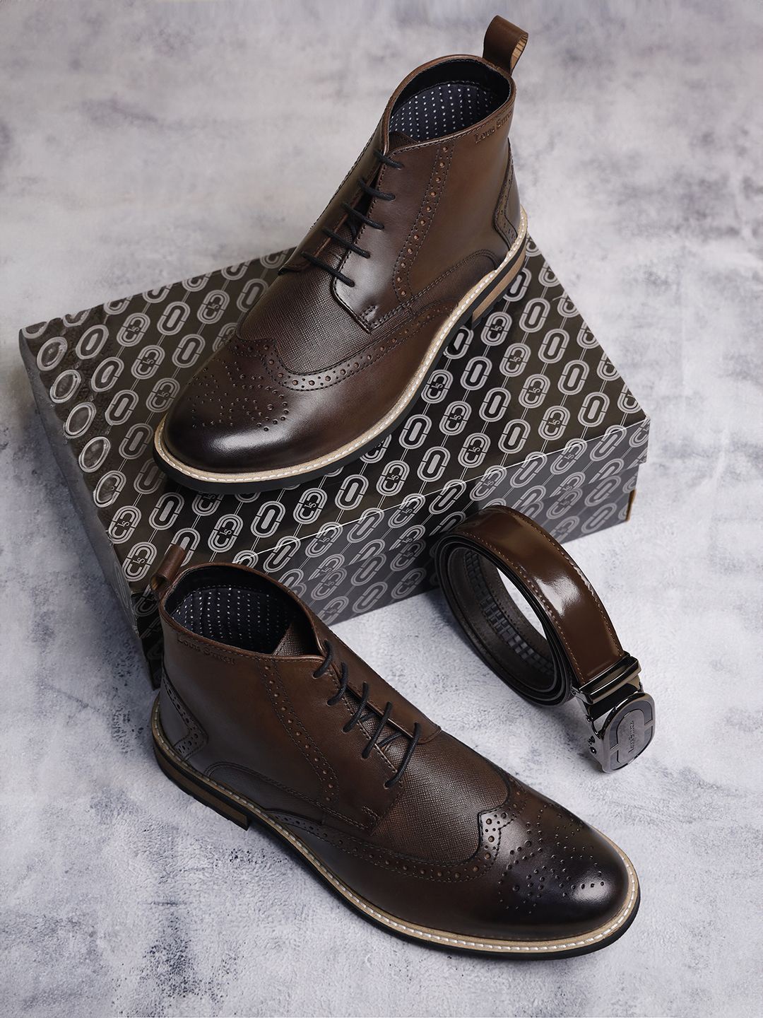 

LOUIS STITCH Men Mid-Top Egyptian Crust Leather Lace-Up Brogue Chukka Boots, Brown