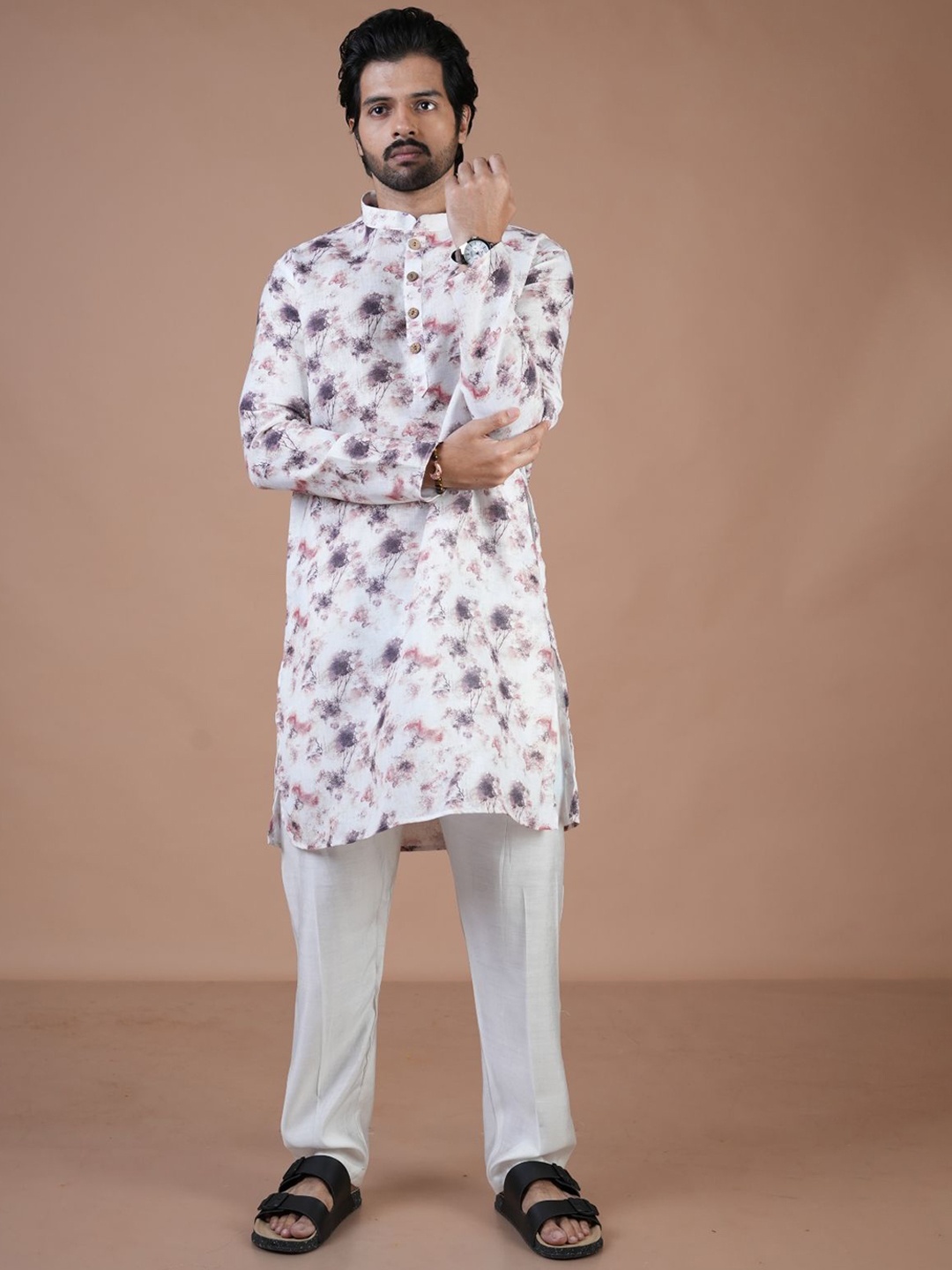 

ARYA Mandarin Collar Abstract Printed Linen Straight Kurta, White