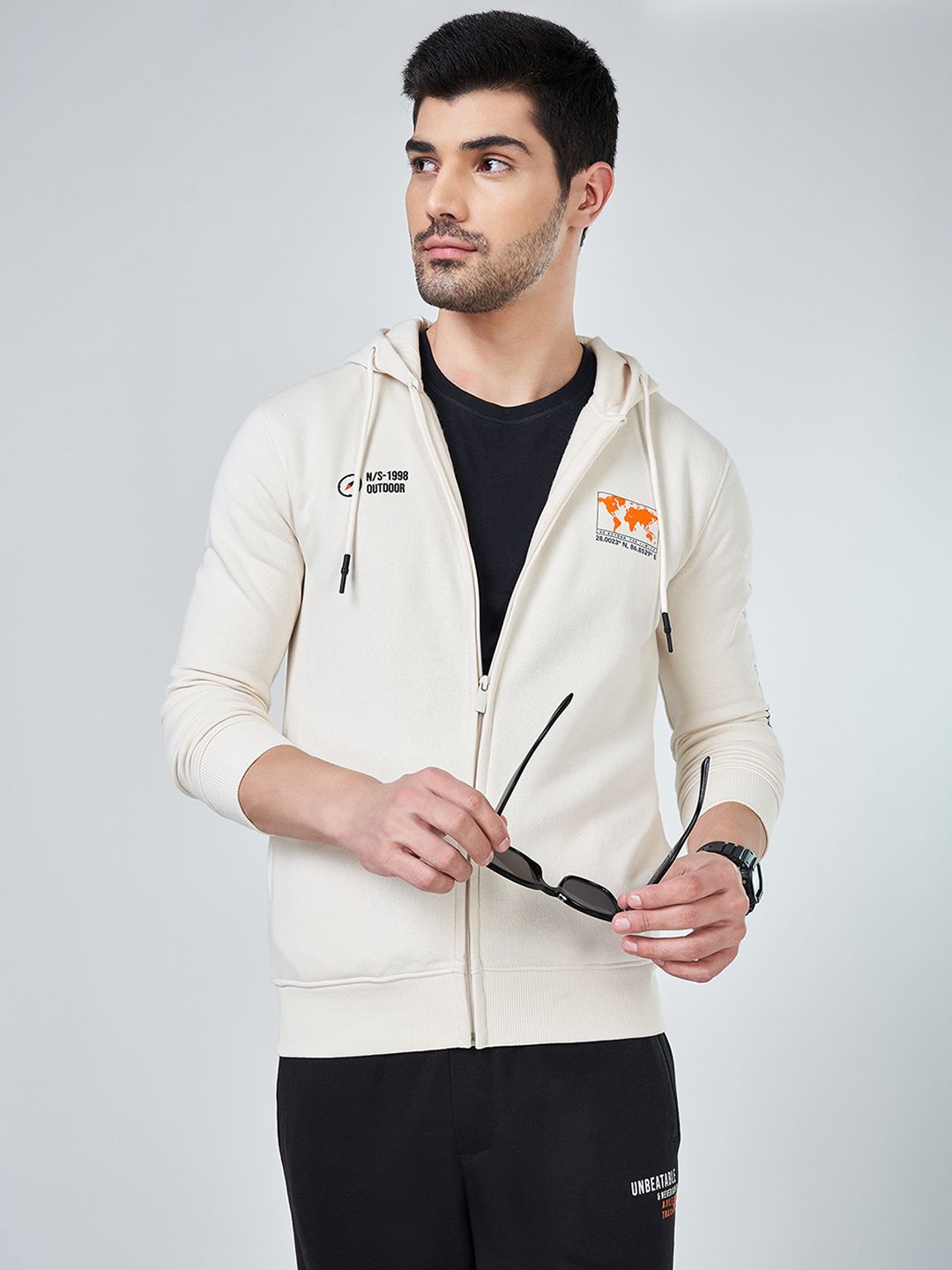 

Ajile by Pantaloons Men Hooded Long Sleeves Regular Sweatshirt, Off white
