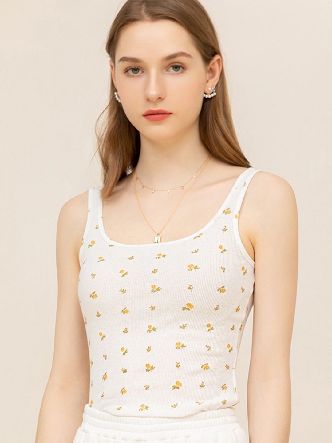 

LULU & SKY Women Floral Print Shoulder Straps Sleeveless Cotton Crop Top, White