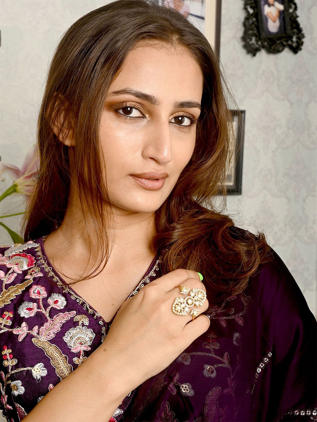 

ODETTE Embellished Gold-Plated Stainless Steel Kundan Stone-Studded Adjustable Finger Ring