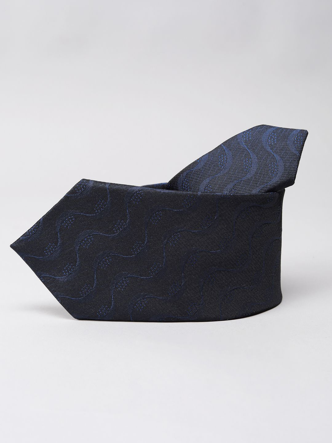 

Peter England Men Woven Design Skinny Tie, Navy blue